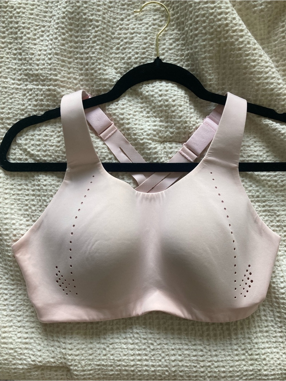 lululemon airsupport bra Light Pink High Support Cross-Back Sports Bra 34D - Picture 3 of 6